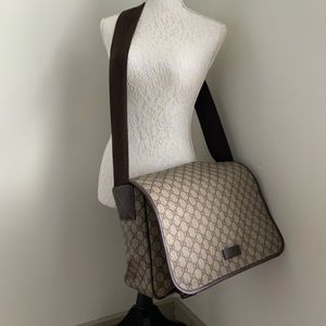 GUCCI DIAPER/LAPTOP BAG